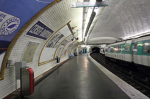 LED light at the end of the tunnel for Paris Metro - International ...